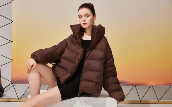 北京衣林服装缔造匠心羽绒服单品CQ9电子 CQ9传奇(图2)