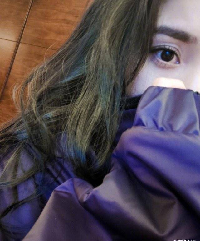 复古重金属风格个性杨幂的私服穿搭在线颜值高身材好CQ9电子 CQ9传奇(图7)