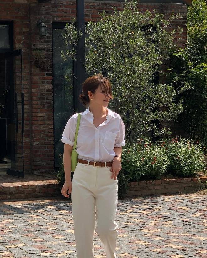 穿白色衣服CQ9电子 CQ9传奇如何显得更漂亮？九妹来告诉你(图5)