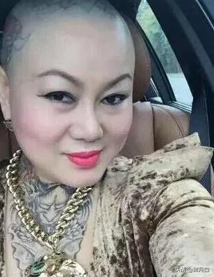 浙江女富婆曾高调征婚：谁娶我送一CQ9电子 CQ9传奇台宾利3年后被娶走了吗？(图4)