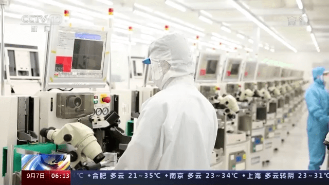 【央视新闻】服装车间实时管控、汽车定制化生产5G全连接工厂如何运作？CQ9电子 CQ9传奇