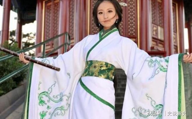 CQ9电子 CQ9传奇凭衣断人！服饰背后的尊卑：暗色系归属王孙贵胄颜色淡则地位低(图9)