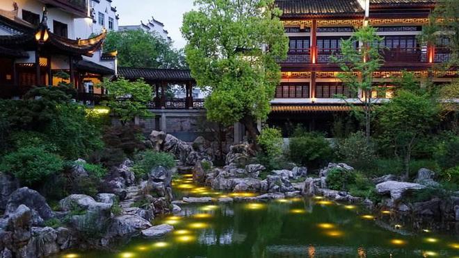 CQ9电子 CQ9传奇电子江西一景区有一特殊规定来此必须穿指定服装为全国首家(图4)