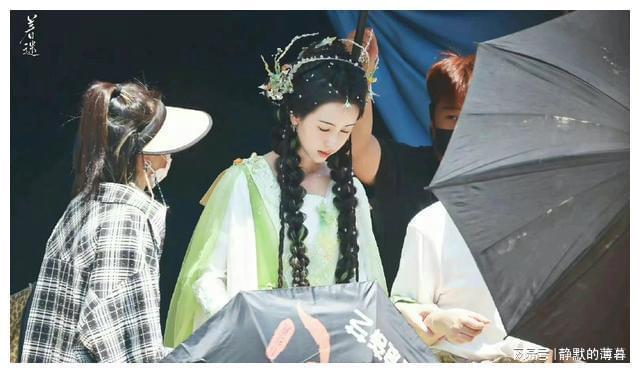 CQ9电子 CQ9传奇电子《狐妖小红娘》再上热搜造型服装太好看网友：仙女回归(图6)