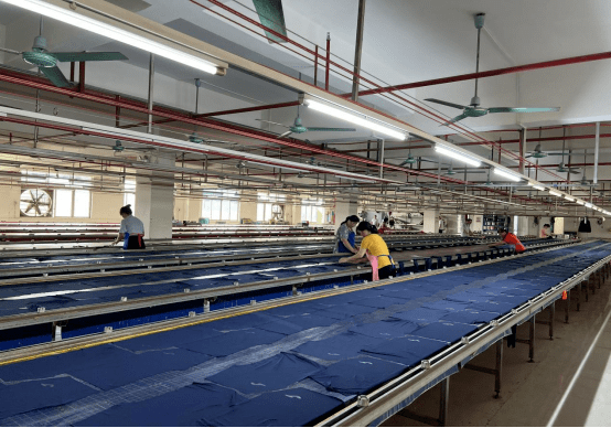 CQ9电子 CQ9传奇电子探访木乐——广西最大休闲运动服装生产基地！(图7)