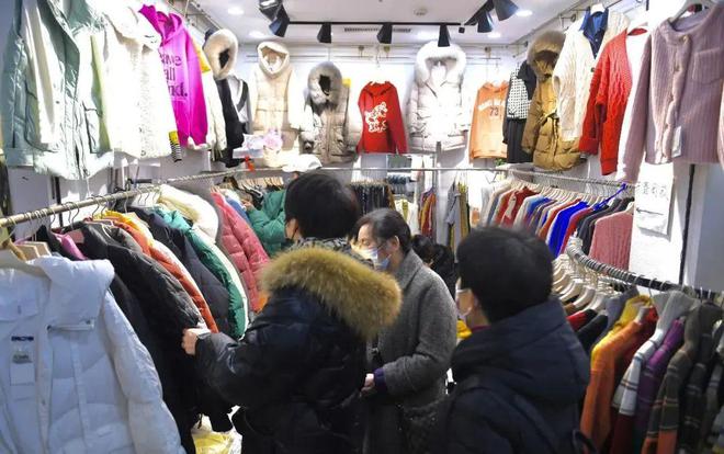 CQ9电子 CQ9传奇电子我在武汉卖衣服30平小店月入50万