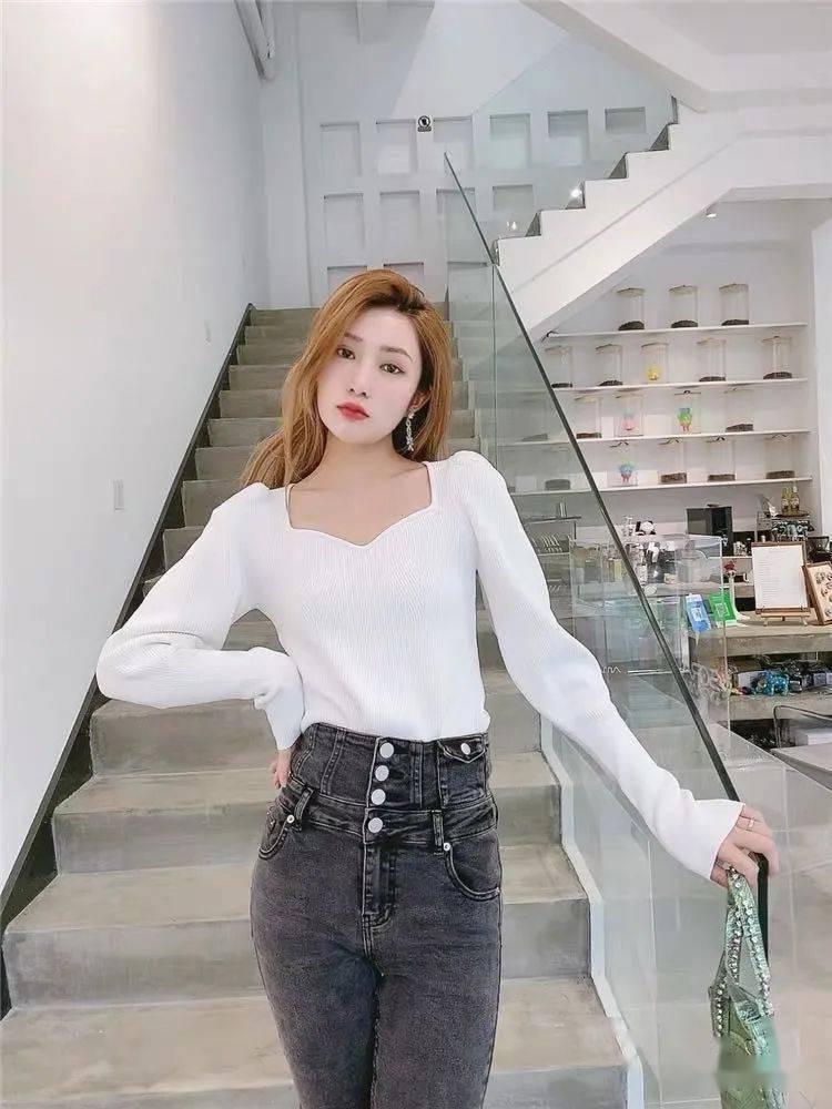服装工厂眼中的后疫情时代的服CQ9电子 CQ9传奇电子装行业(图3)