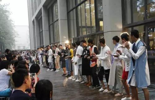 CQ9电子 CQ9传奇电子全球排名前50的服装院校大集合!(图3)