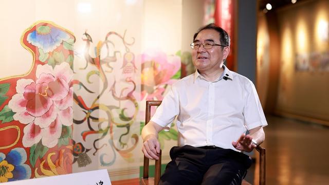 武汉纺织大学委书记田辉玉:CQ9电子 CQ9传奇电子校歌诠释