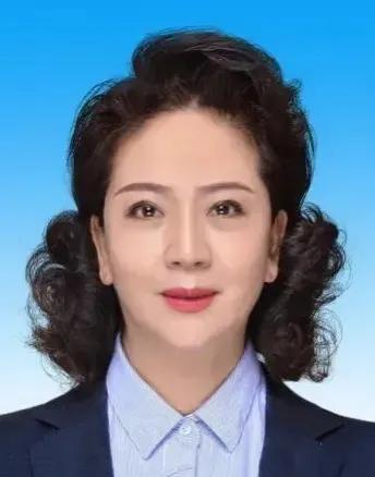 CQ9电子 CQ9传奇电子李少莉局长传奇经历初中文凭的她从纺织女工成为副局长(图3)