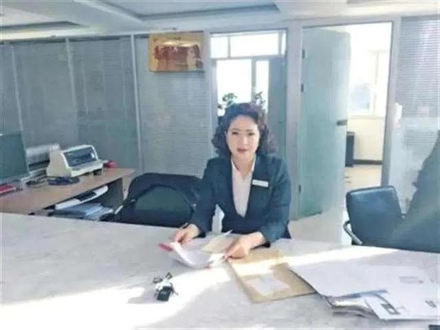 CQ9电子 CQ9传奇电子李少莉局长传奇经历初中文凭的她从纺织女工成为副局长(图5)