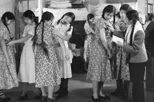 CQ9电子 CQ9传奇电子70年：纺织服装大国崛起(图9)