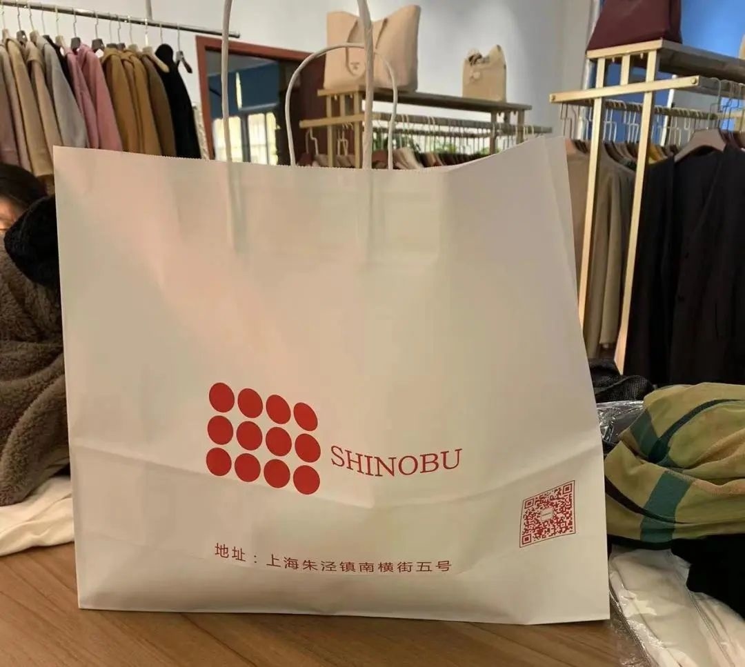 金山这条老街藏着家宝藏服装工厂店与知名品牌有合作连市区顾CQ9电子 CQ9传奇电子客都专程而来(图10)