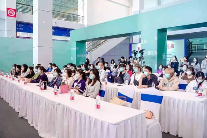 CQ9电子 CQ9传奇电子2022“三品”全国行高峰会、2022宁波时尚节暨第26届宁波国际服装节圆满落幕(图19)