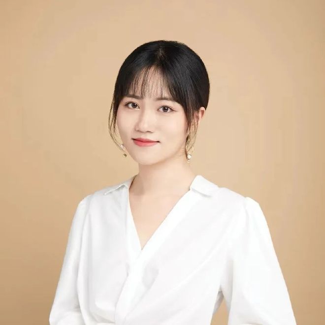 CQ9电子 CQ9传奇电子服装设计师如何快速提升商业化设计能力？从分析秀场开始！(图3)