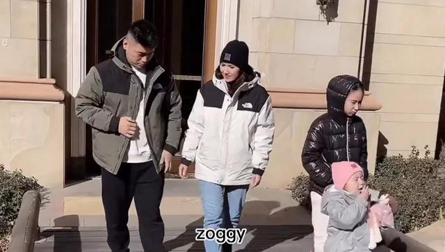 跨国家庭的CQ9电子 CQ9传奇电子服装秀(图2)