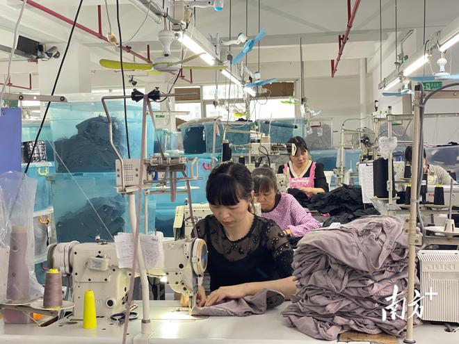 汕头市纺织服装基地荣添省级新招牌CQ9电子 CQ9传奇电子激活外贸产业链(图6)