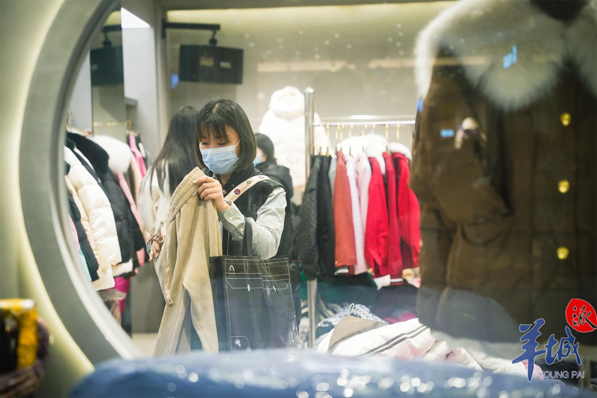 CQ9电子 CQ9传奇电子广州服装店主三年守业记：在这个冬日看见春天(图3)