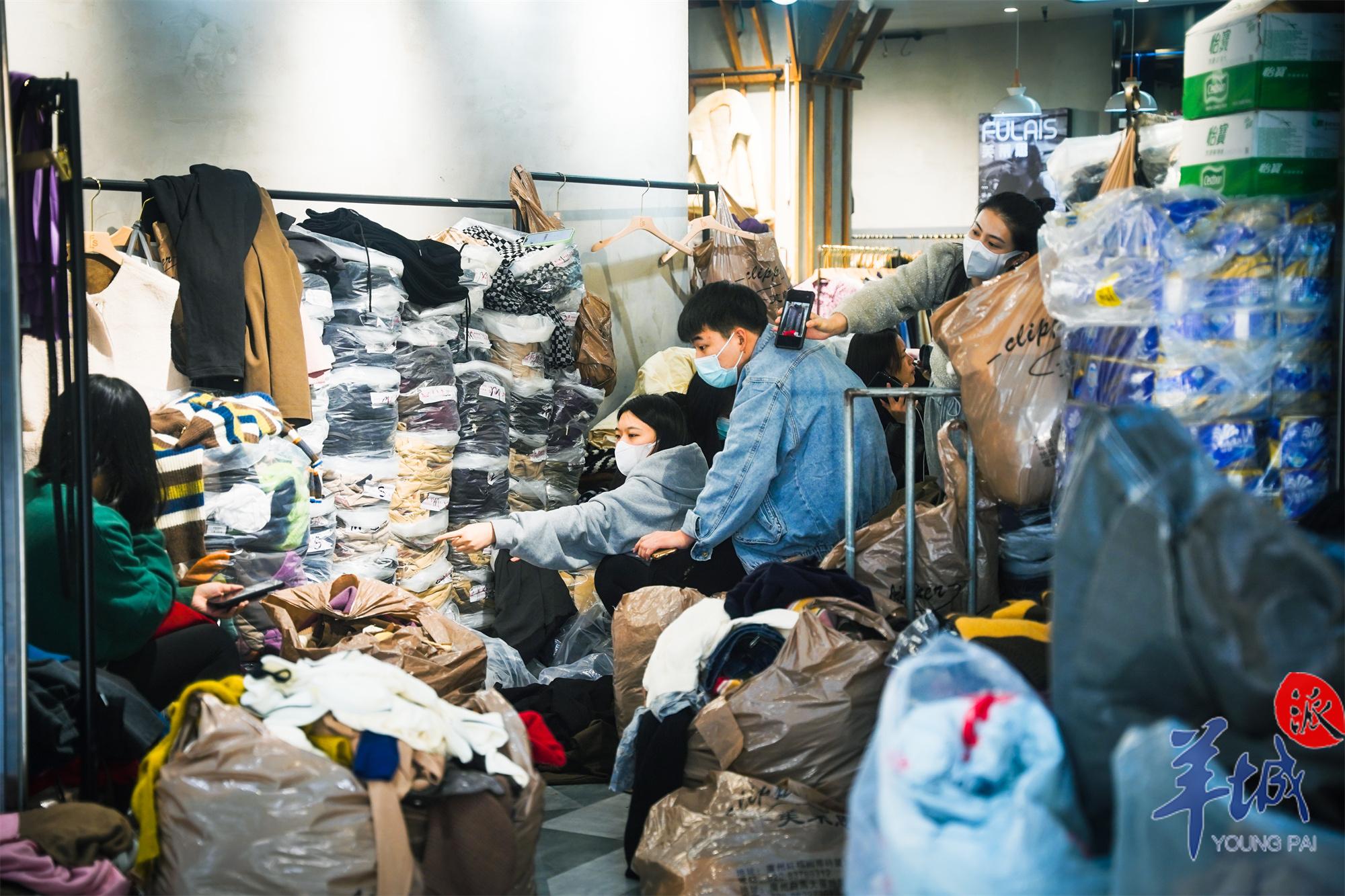 CQ9电子 CQ9传奇电子广州服装店主三年守业记：在这个冬日看见春天(图7)