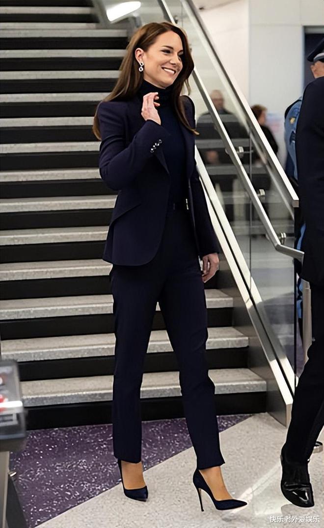 CQ9电子 CQ9传奇电子凯特王妃无可挑剔的波士顿巡游服装