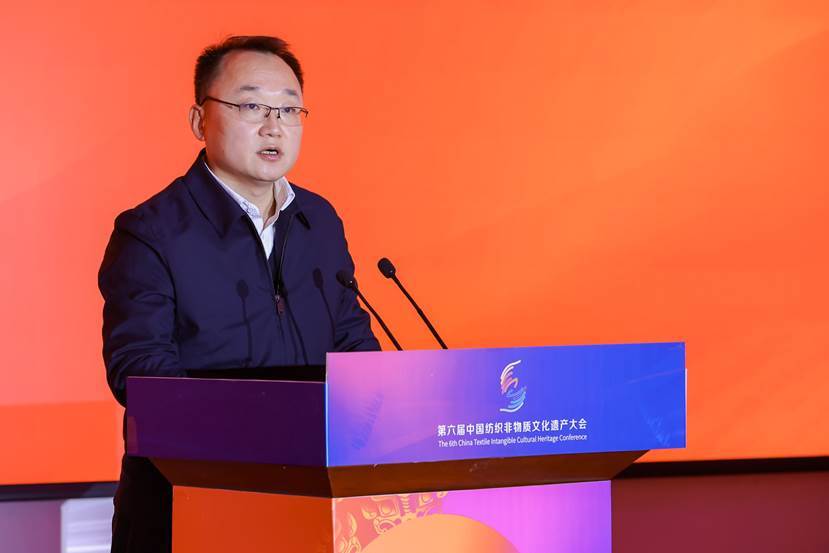 第六届中国纺织非物质文化遗产大CQ9电子 CQ9传奇电子会开幕(图2)