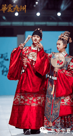 CQ9电子 CQ9传奇电子从汉服模特走秀想到的(图2)