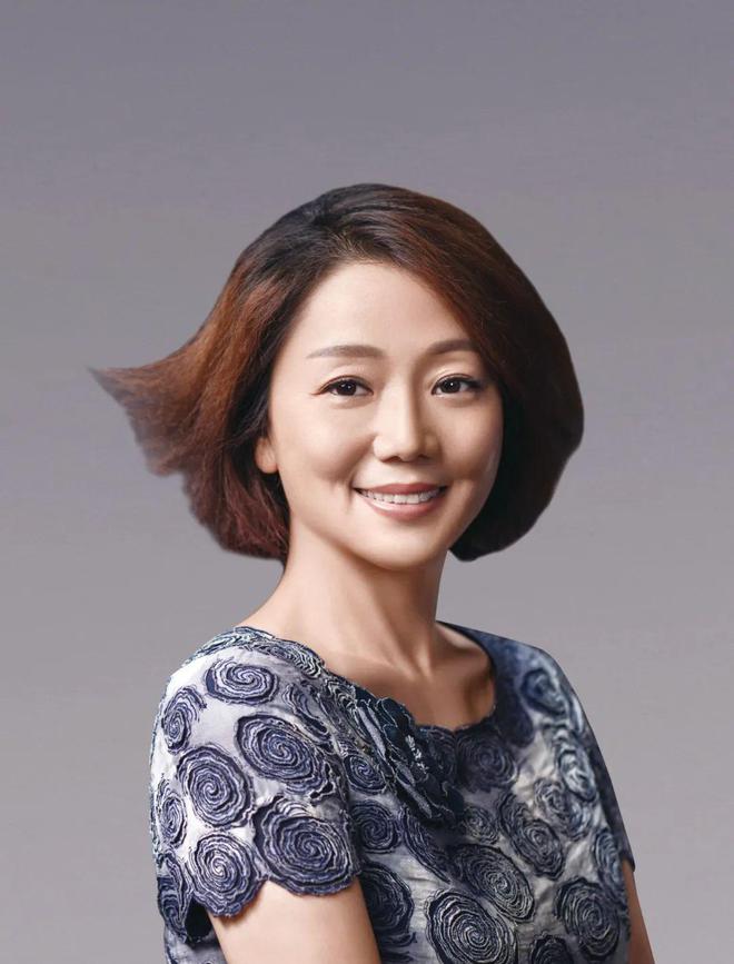 CQ9电子 CQ9传奇电子2022中国纺织服装行业年度精锐榜——十大年度人物(图7)