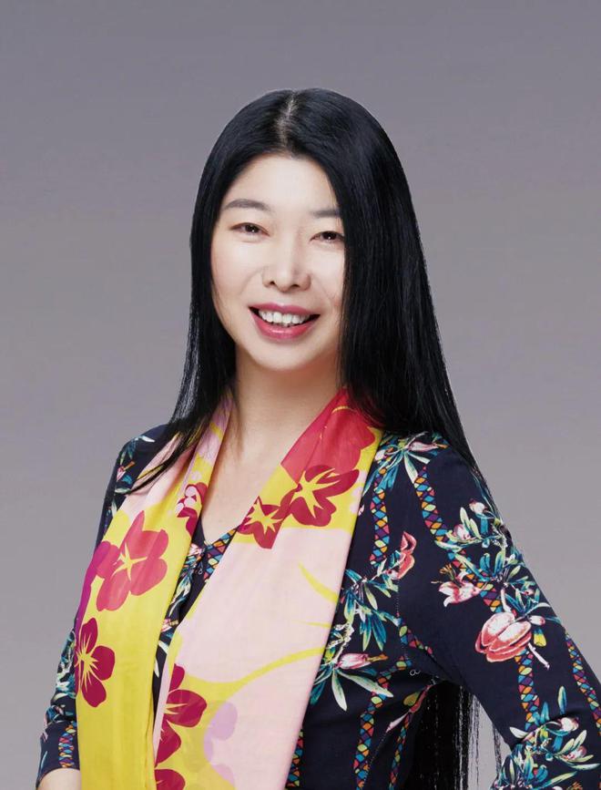 CQ9电子 CQ9传奇电子2022中国纺织服装行业年度精锐榜——十大年度人物(图3)