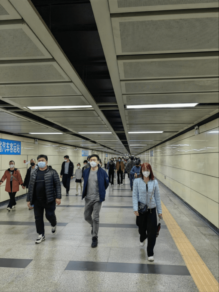 广CQ9电子 CQ9传奇电子州服装批发市场重现烟火气!有服装市场启动新春购物节