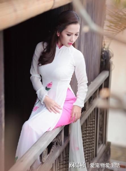 为何越CQ9电子 CQ9传奇电子南美女喜欢穿这种衣服难道不怕走光吗？学者：原因很简单(图4)