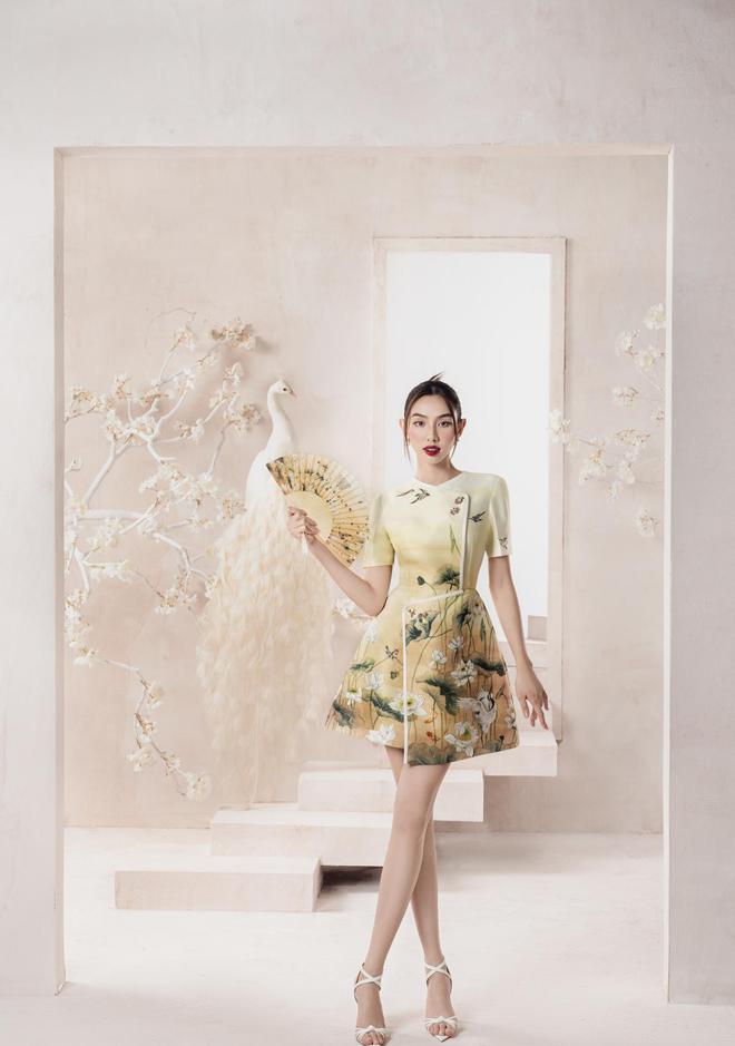 CQ9电子 CQ9传奇电子垂仙穿着多种场合的服装展现苗条性感的身材(图2)