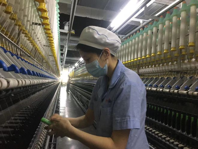 忙生产、抓CQ9电子 CQ9传奇电子订单……纺织服装企业从多个环节抓运行