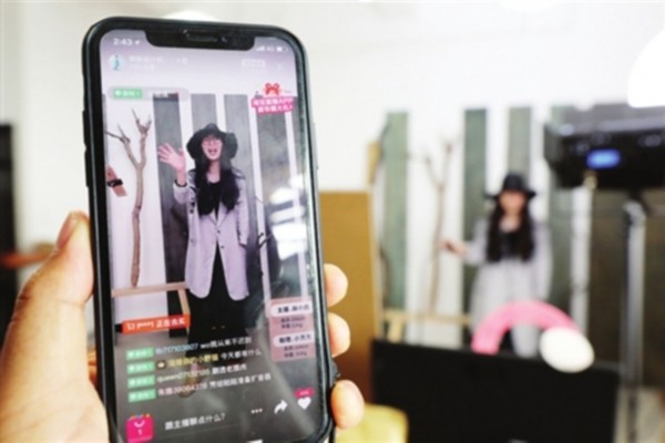 常熟服装城：一个“千CQ9电子 CQ9传奇电子亿级”样本的转型辩证法(图2)