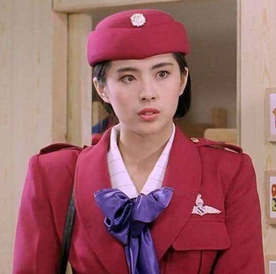 刘亦菲空姐服装够惊艳。直到看到王CQ9电子 CQ9传奇电子灏儿空姐服装才知道看一万年意味着什么！(图4)