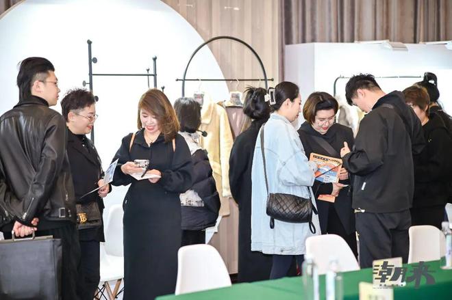 以原创设计撬动时尚产业高质量发展新格局——“中国服装好设计”第四季盛装开启CQ9电子 CQ9传奇电子(图2)