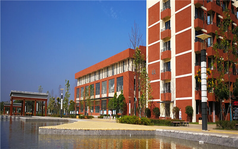 甘肃文科排名多少能上武汉纺织大学外经贸学院英语（招英语考生）？附甘CQ9电子 CQ9传奇电子肃最低录取分数线及位次