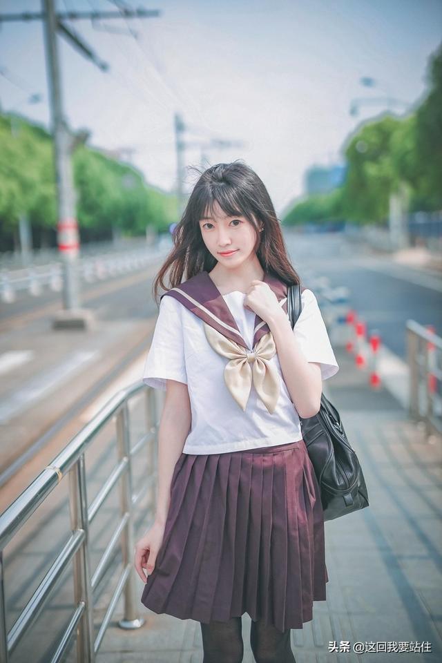 靓靓聊第126期：户外CQ9电子 CQ9传奇电子养眼jk清纯黑长直发黑丝漂亮的小姐姐(图7)