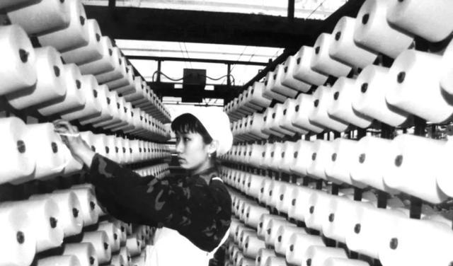 93年福州纵火案纪实61死15CQ9电子 CQ9传奇电子受伤纺织女工判死刑：他们活该去死(图13)