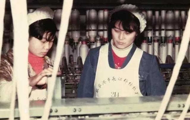 93年福州纵火案纪实61死15CQ9电子 CQ9传奇电子受伤纺织女工判死刑：他们活该去死(图11)