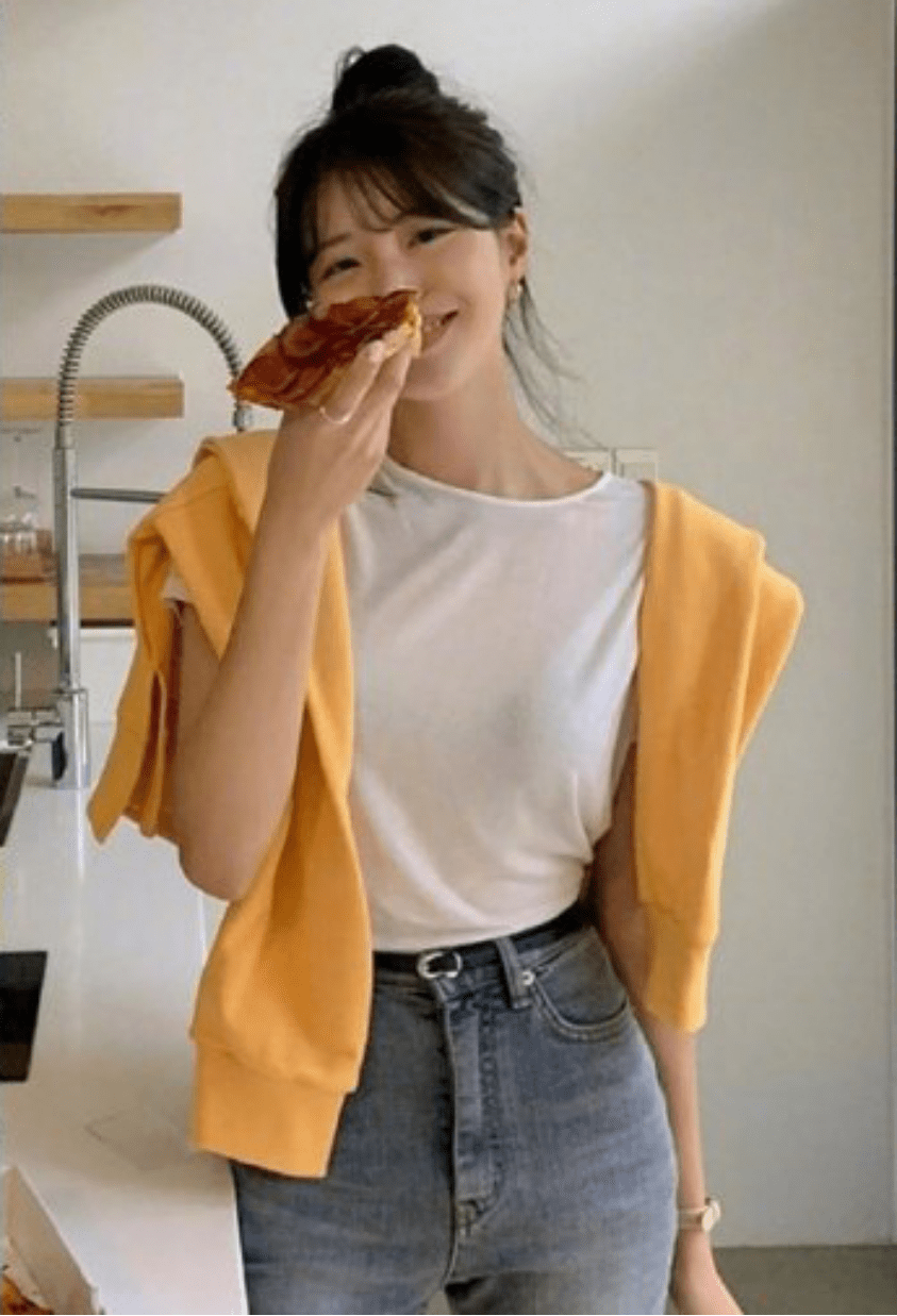 优雅柔和的穿搭一定要看针织衫！曲线的服装设计更容易展现特色CQ9电子 CQ9传奇电子
