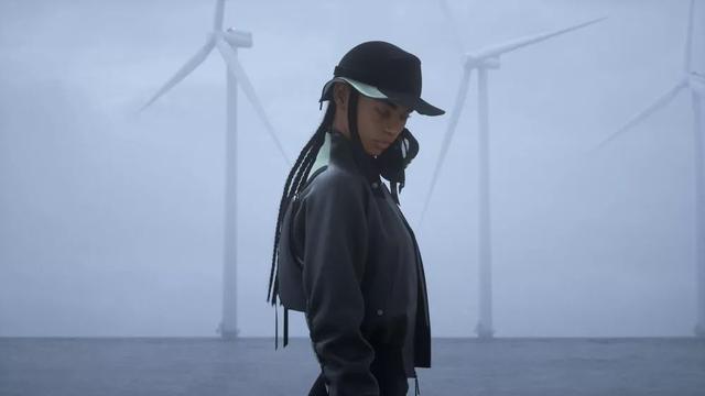 “假”时装正在打破现实与虚拟CQ9电子 CQ9传奇电子的次元壁(图17)
