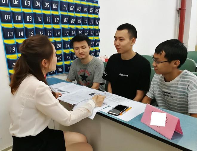 CQ9电子 CQ9传奇电子“公司不招天津人”大学生就业遇到奇葩要求原因叫人哭笑不得
