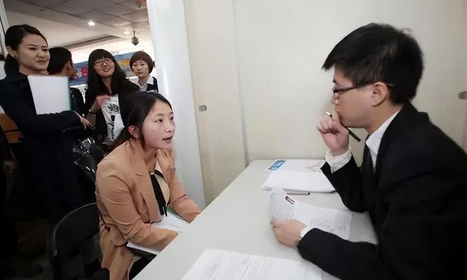 CQ9电子 CQ9传奇电子“公司不招天津人”大学生就业遇到奇葩要求原因叫人哭笑不得(图6)