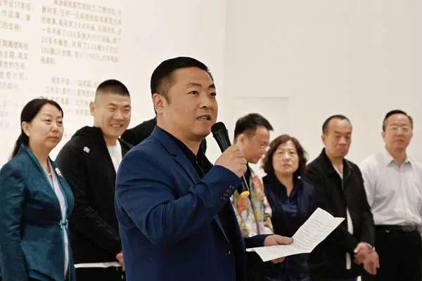 “黑白式——魏伟艺术作品展”在北CQ9电子 CQ9传奇电子京