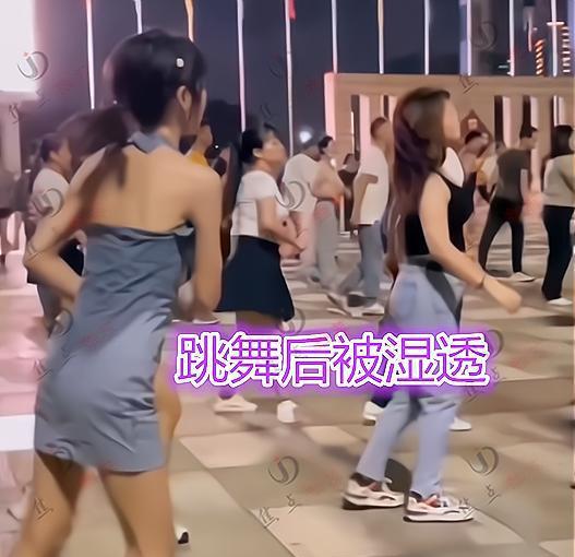 CQ9电子 CQ9传奇电子年轻女子跳广场舞衣服湿透也不停网友：宁跳一身汗不做一顿饭