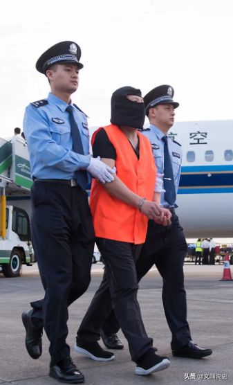 16年浙江服装厂员工月流水1亿引警方怀疑调查牵扯出200亿大案CQ9电子 CQ9传奇电子