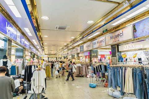 CQ9电子 CQ9传奇电子服装批发一手货源大市场在哪里