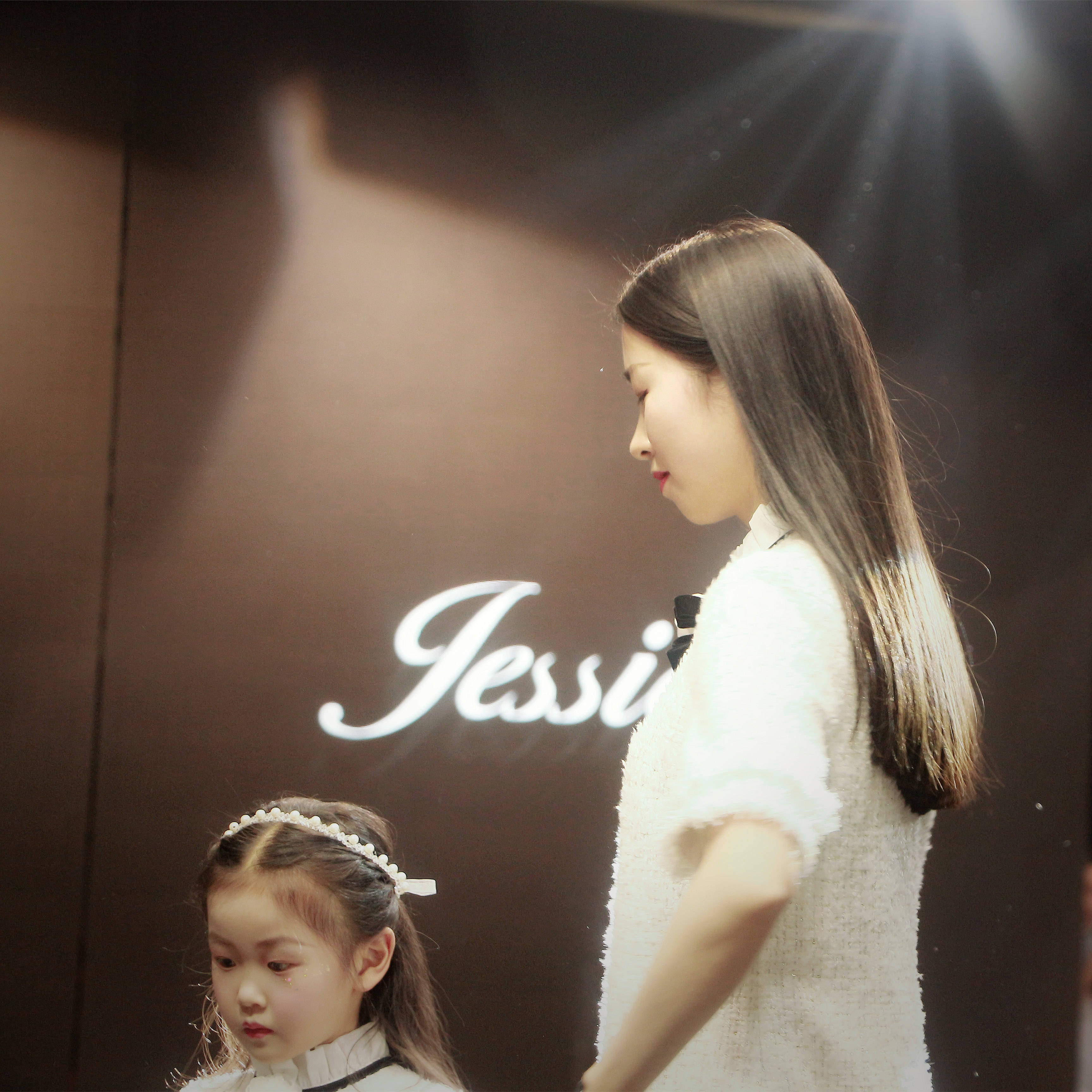 CQ9电子 CQ9传奇电子直击2023（LinkFashion）ISUE国际校服团服展举办 识承识、同桌的你、鼎冠发声(图2)