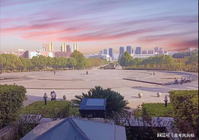 CQ9电子 CQ9传奇电子武汉纺织大学什么专业好?用途广泛实