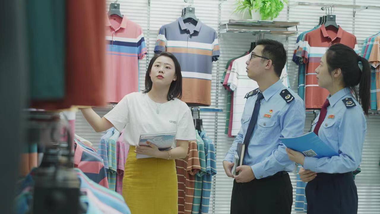 CQ9电子 CQ9传奇电子小服装串起大产业！揭阳纺织服装产业